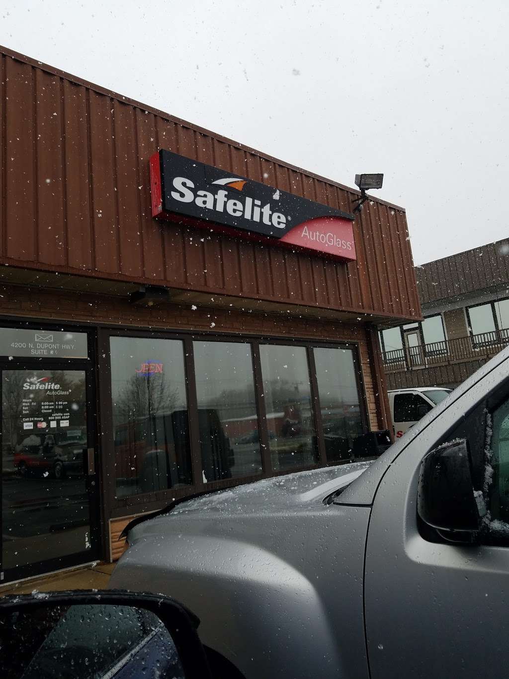 Safelite AutoGlass | 4200 N Dupont Hwy Ste 6, Dover, DE 19901 | Phone: (877) 664-8932