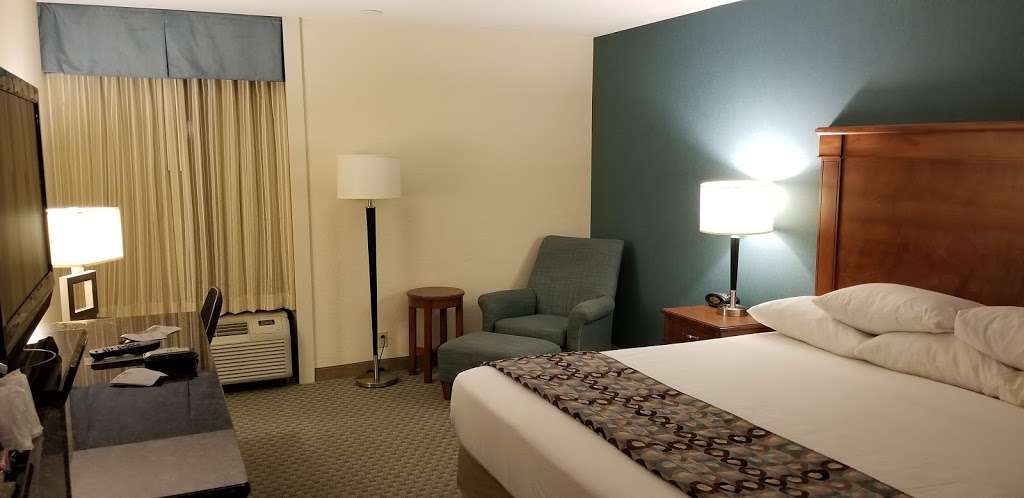 Drury Inn & Suites Houston Hobby Airport | 7902 Mosley Rd, Houston, TX 77061, USA | Phone: (713) 941-4300