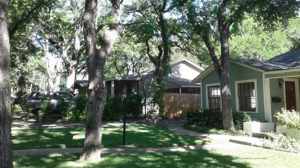 West Enfield Neighborhood Park | 2008 Enfield Rd, Austin, TX 78703, USA | Phone: (512) 477-1566