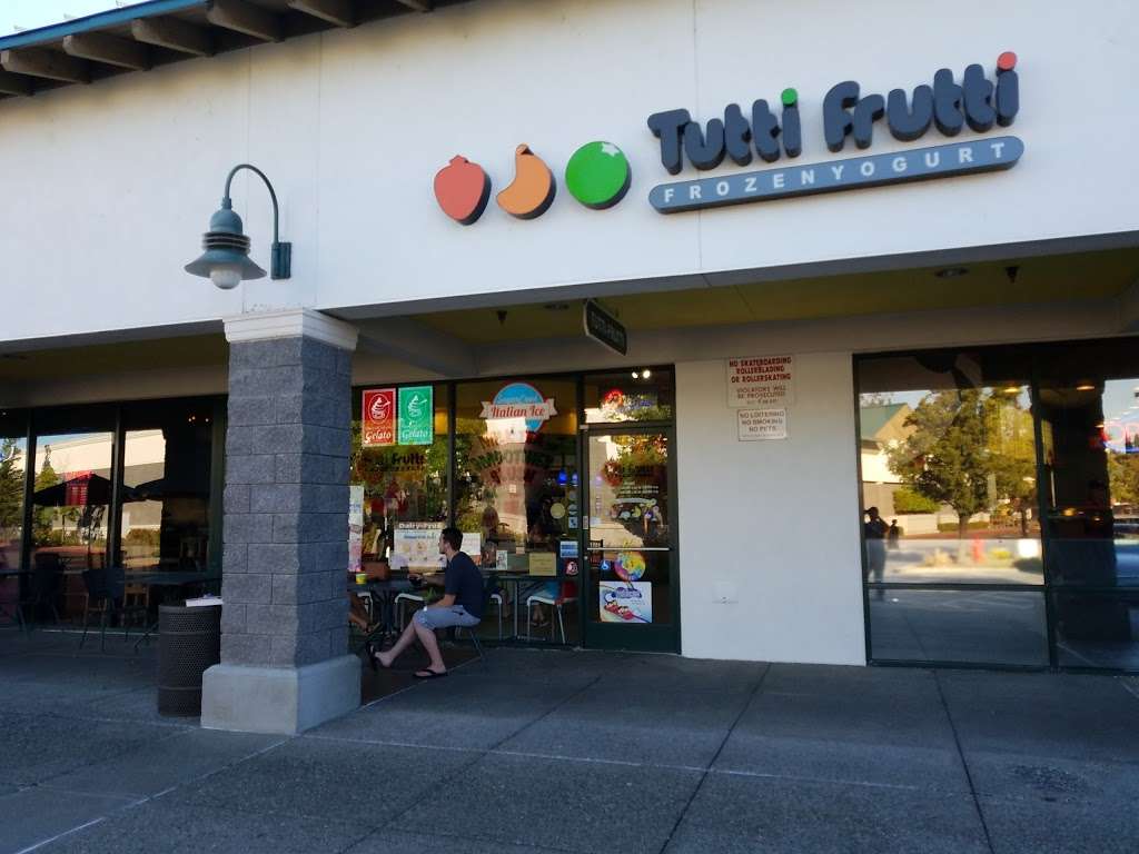 Tutti Frutti | Paradise Valley Plaza, 3334 N Texas St C, Fairfield, CA 94533, USA | Phone: (707) 422-0448