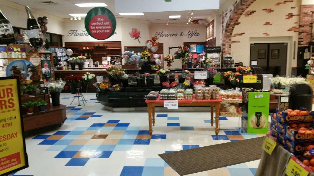 Pick n Save | 515 N Milwaukee St, Waterford, WI 53185, USA | Phone: (262) 804-6060