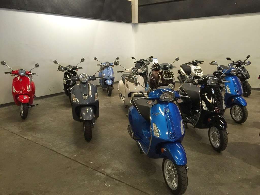 Vespa Houston | 2003 Edwards St, Houston, TX 77007, USA | Phone: (713) 425-4182