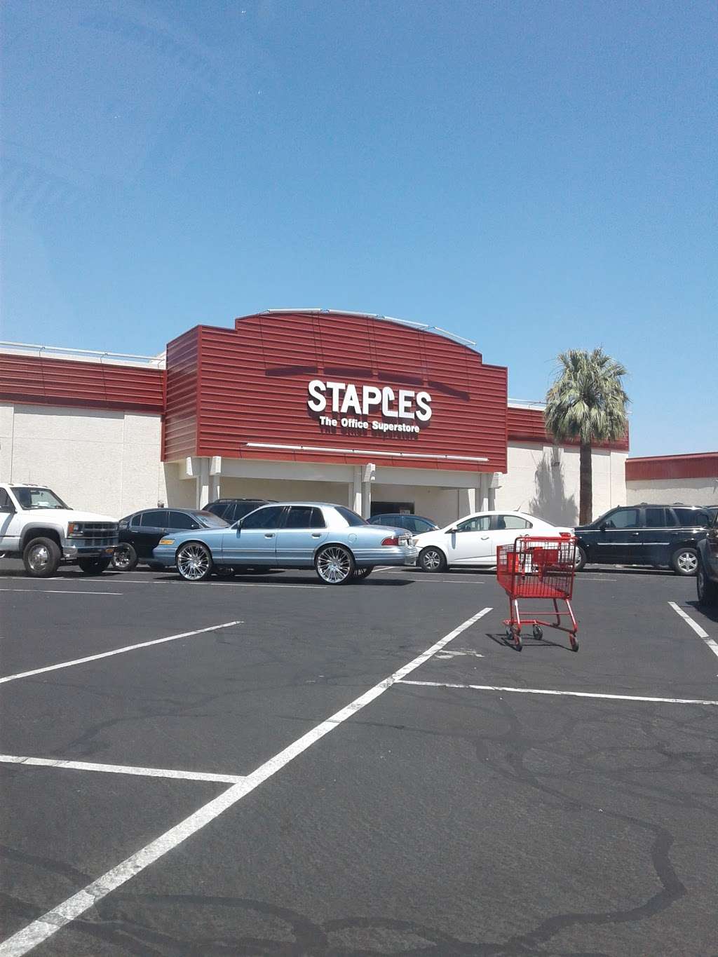 Staples | 4350 W Camelback Rd, Glendale, AZ 85301, USA | Phone: (623) 934-0004