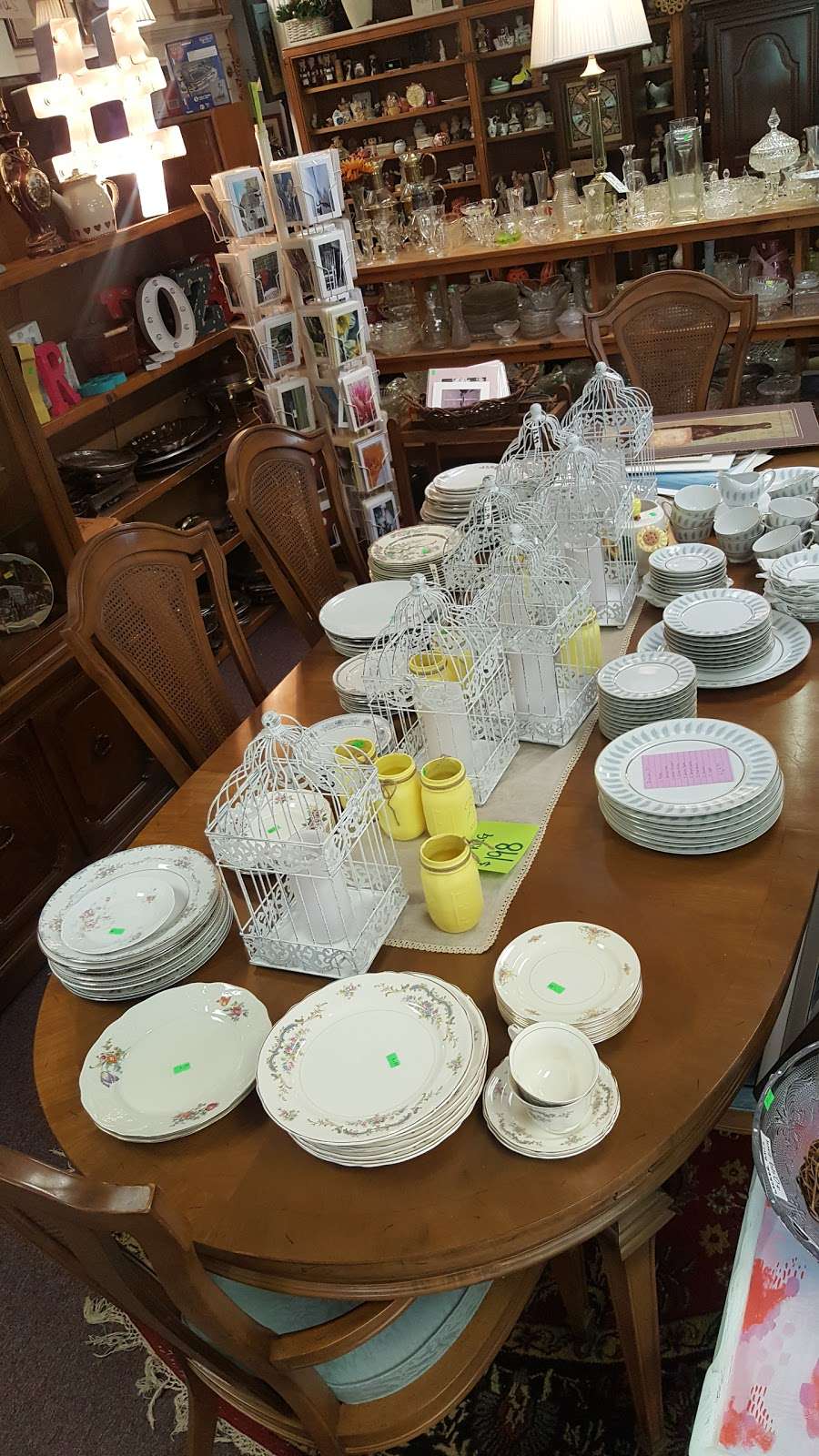 Slindys New and Used Treasures | 10028 James Monroe Hwy, Culpeper, VA 22701, USA | Phone: (540) 825-7799