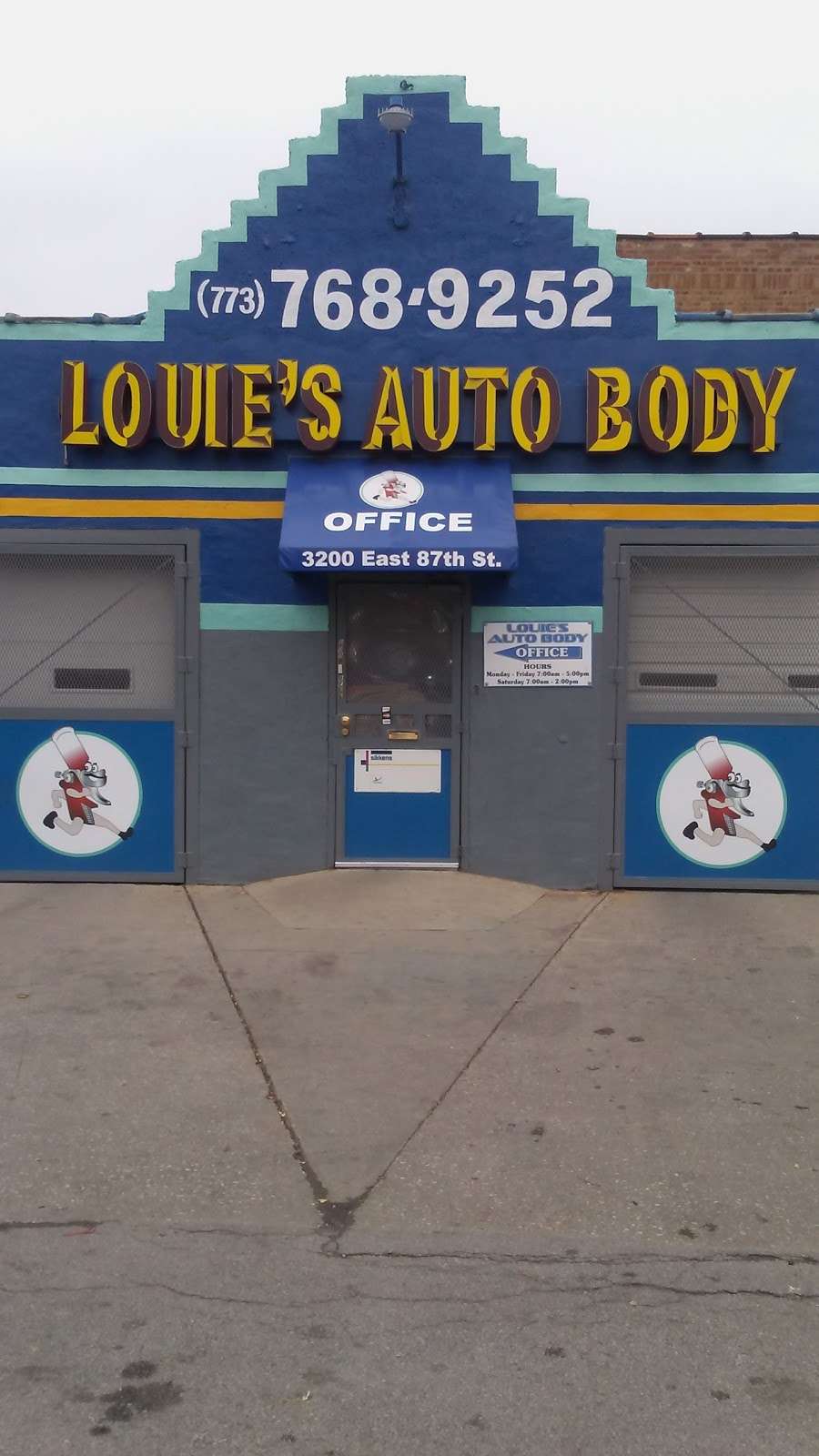 Louies Auto Body | 3200 E 87th St, Chicago, IL 60617, USA | Phone: (773) 768-9252