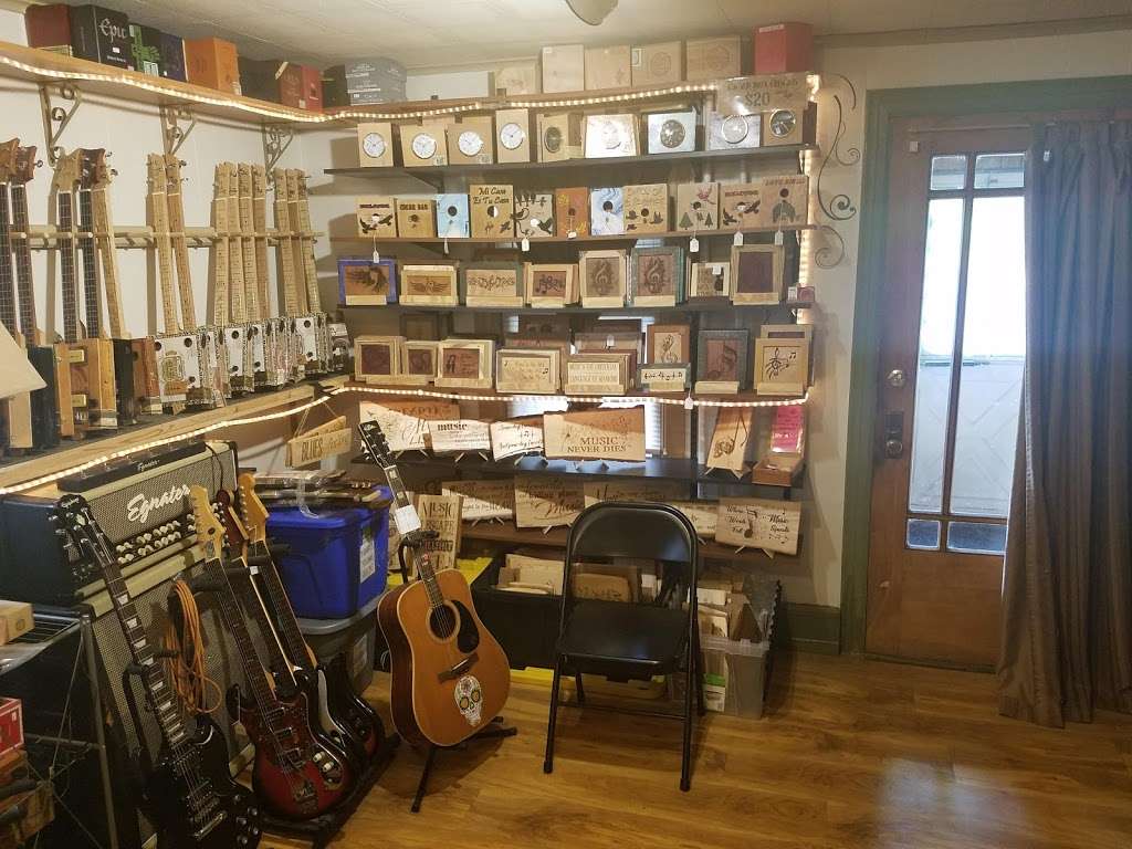 Young Custom Guitars | 19 Church Alley, Nuremberg, PA 18241 | Phone: (570) 384-2353