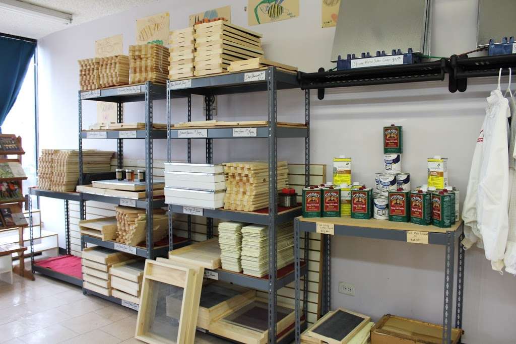 The Hive: Chicagos Beekeeping Supply Store | 3414 Roosevelt Rd, Chicago, IL 60624 | Phone: (312) 995-9508