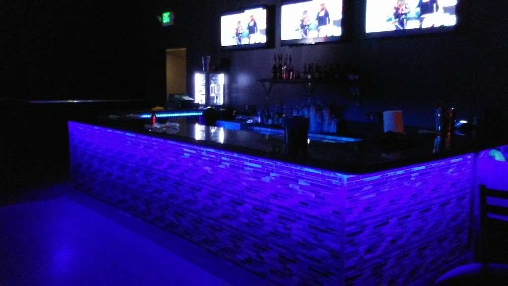 The Mansion Nightclub | 3801 W Lake St, Stone Park, IL 60165, USA | Phone: (708) 223-8605