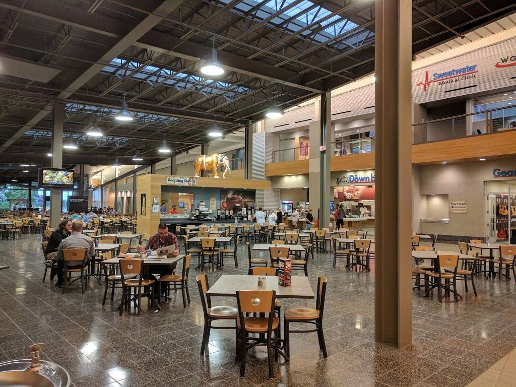 Sweetwater Sound | 5501 US-30 West, Fort Wayne, IN 46818, USA | Phone: (800) 222-4700