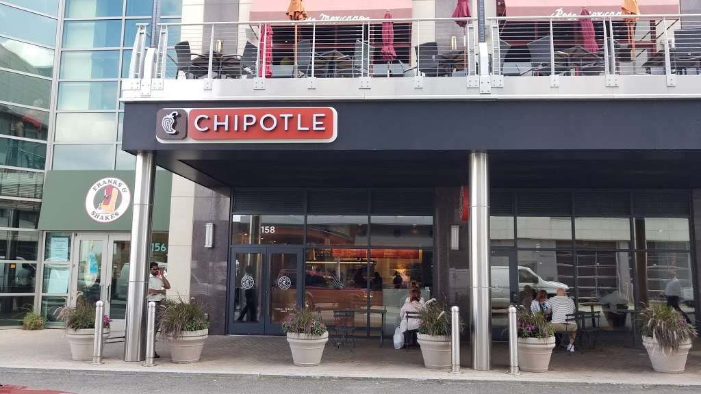 Chipotle Mexican Grill | 158 National Plaza, Oxon Hill, MD 20745, USA | Phone: (301) 749-2016