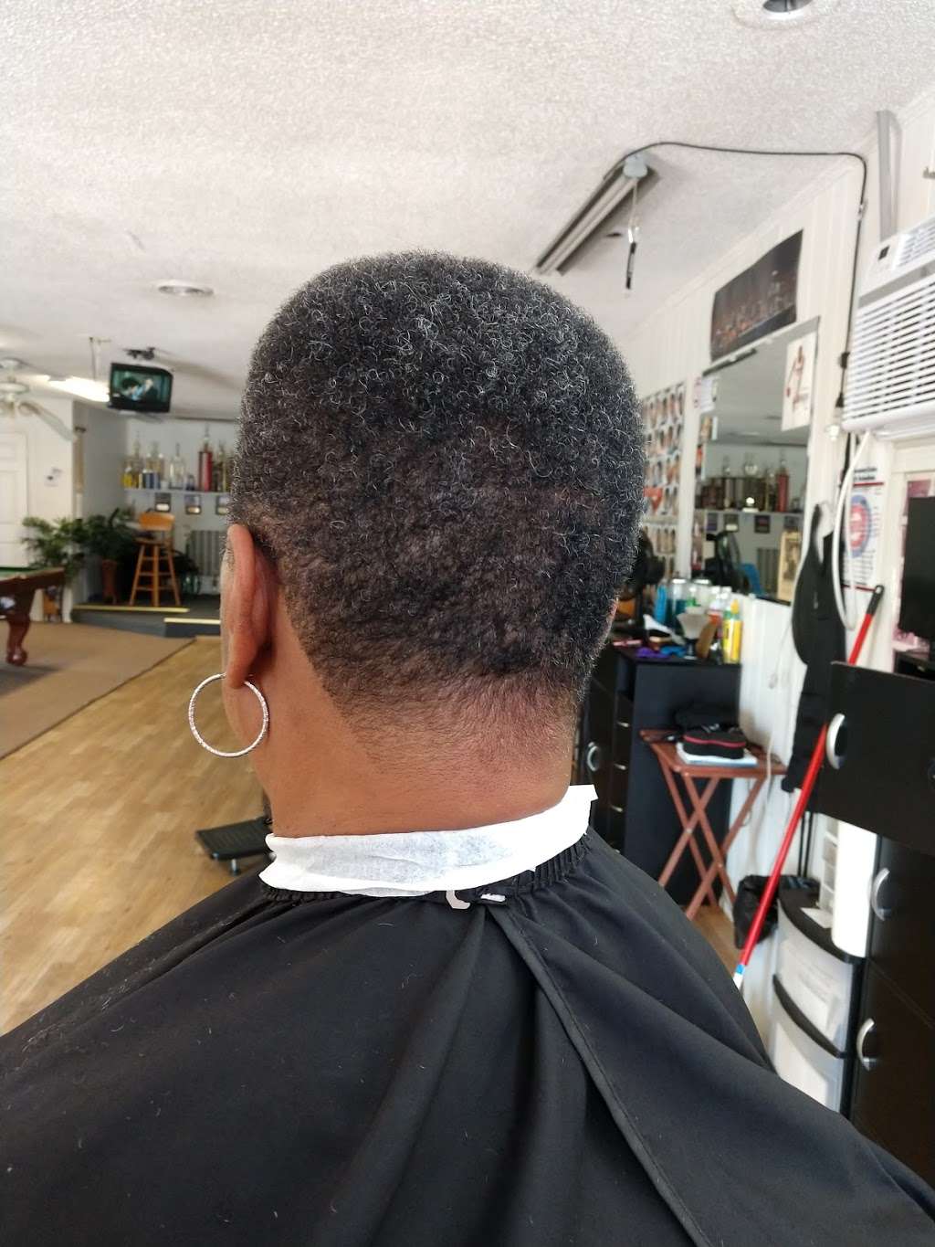 Distinguished Kuts | 1411 Charlotte Hwy, Lancaster, SC 29720, USA | Phone: (803) 285-1202