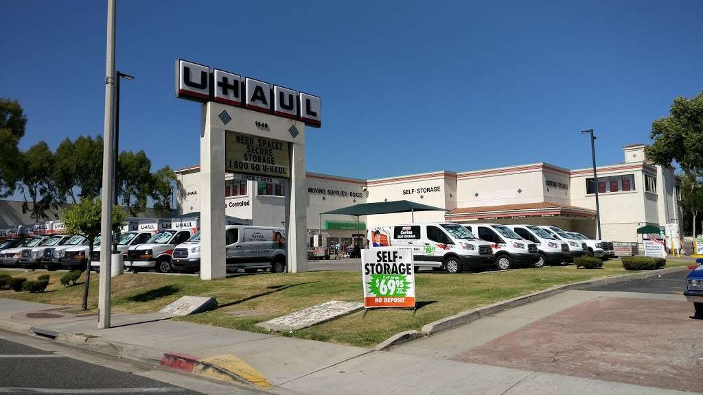 U-Haul Moving & Storage of Covina | 1040 N Azusa Ave, Covina, CA 91722, USA | Phone: (626) 915-4961