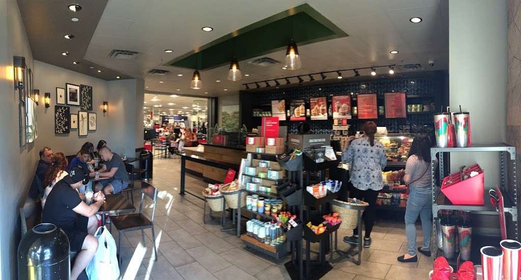 Starbucks | 1777 W 49th St, Hialeah, FL 33012, USA | Phone: (800) 782-7282