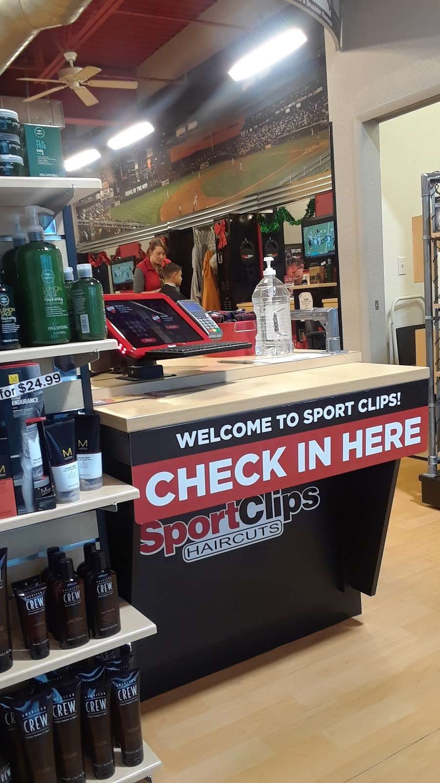 Sport Clips Haircuts of Aurora - Arapahoe | 3571 S Tower Rd, Aurora, CO 80013, USA | Phone: (303) 371-1946