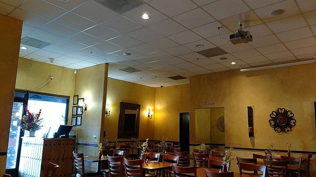 Mi Zacatecas Family Restaurant | 100 W American Canyon Rd, American Canyon, CA 94503 | Phone: (707) 645-7459