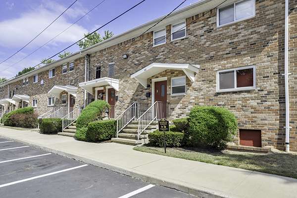 Tanglewood Terrace Apartment Homes | 16 Lenox Ct, Piscataway Township, NJ 08854, USA | Phone: (732) 743-8106