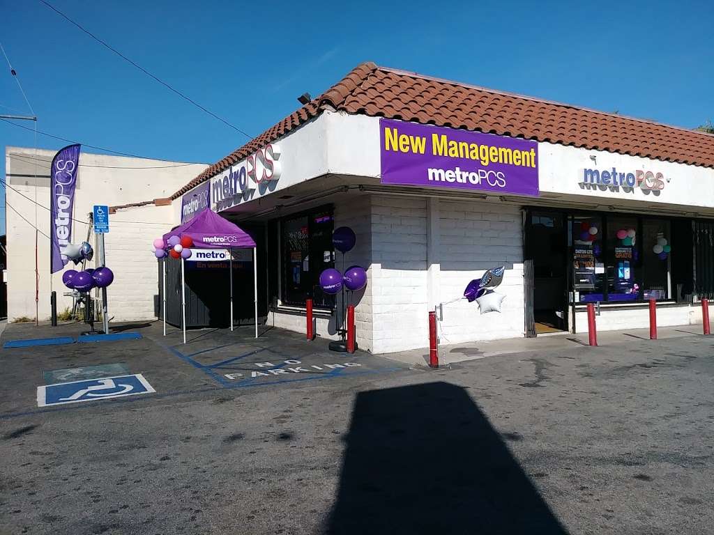 Metro by T-Mobile | 10816 S Inglewood Ave #101, Inglewood, CA 90304, USA | Phone: (310) 674-1283