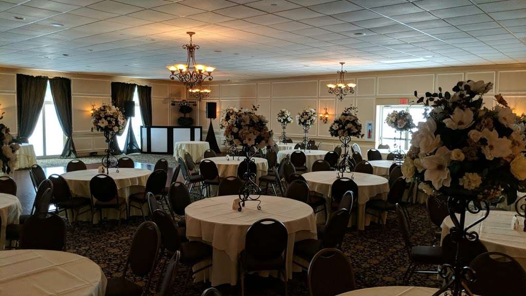 Ballrooms at Boothwyn | 1405 Meetinghouse Rd, Boothwyn, PA 19061, USA | Phone: (610) 485-2010