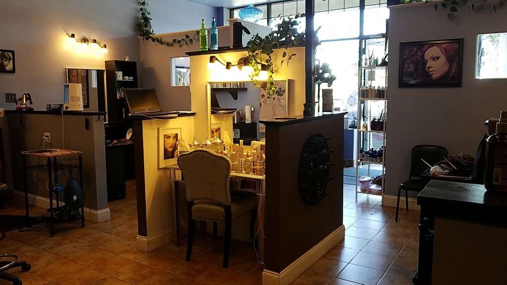 Jus Hair Organic Salon | 3027 English Rows Avenue #105h, Naperville, IL 60564, USA | Phone: (630) 428-4247