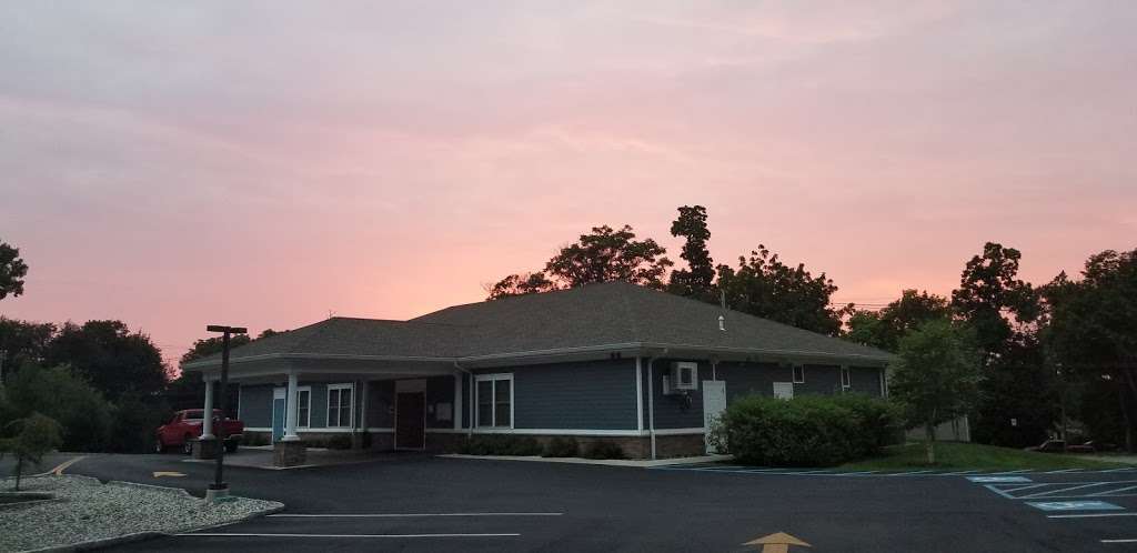 Kingdom Hall of Jehovahs Witnesses | 106 Howland Ave, Beacon, NY 12508, USA