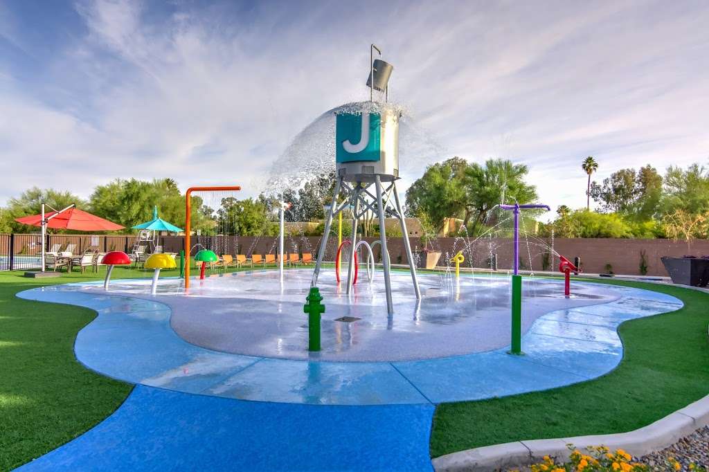 The J | 12701 N Scottsdale Rd, Scottsdale, AZ 85254, USA | Phone: (480) 483-7121