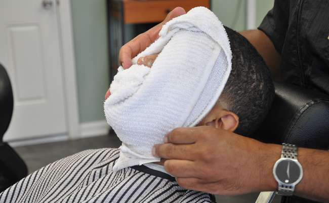 Nunez Barber | 420 Essex St, Lynn, MA 01902, USA | Phone: (781) 780-9649