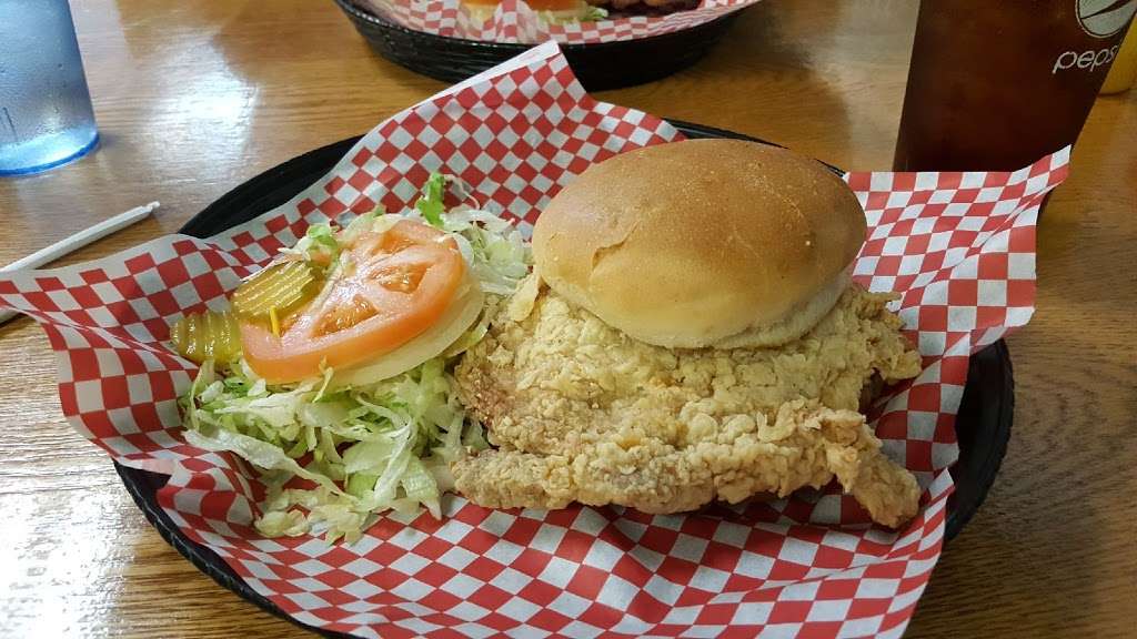 Lucilles Diner | 1286 W Amity St, Louisburg, KS 66053 | Phone: (913) 837-5330