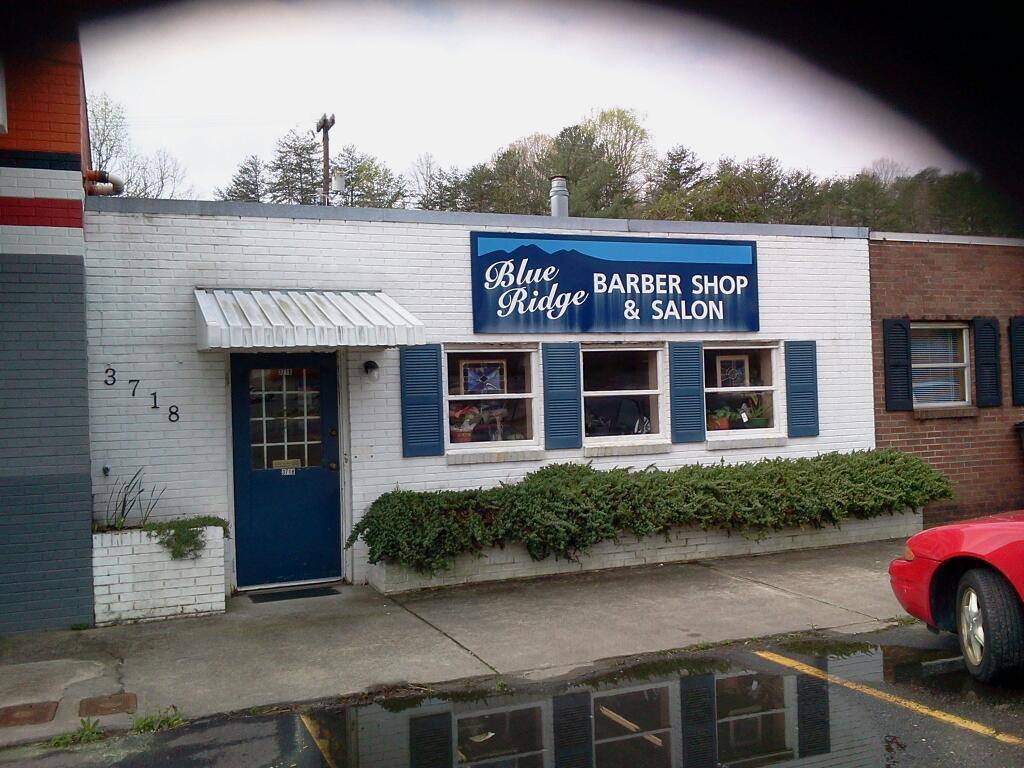Blue Ridge Barber Shop & Salon | 3718 Reynolda Rd, Winston-Salem, NC 27106, USA | Phone: (336) 922-5870