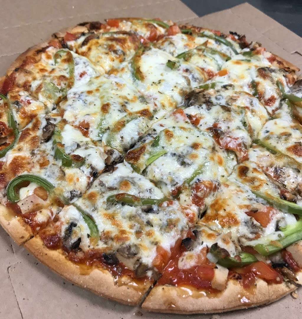 Macianos Pizza & Pastaria | 2460 S Eola Rd # A, Aurora, IL 60503 | Phone: (630) 585-9700