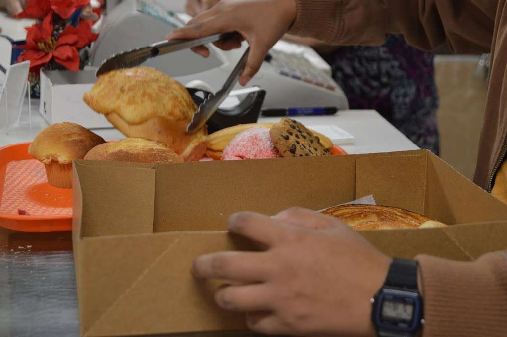 Pepes Panaderia | 3511 Madison St, Riverside, CA 92504, USA | Phone: (951) 353-8801