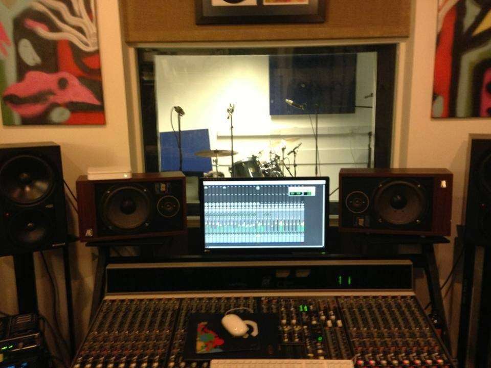 Hampstead Music & Voice Studio (HMVS) | 213 Haverstock Hill, London NW3 4QP, UK