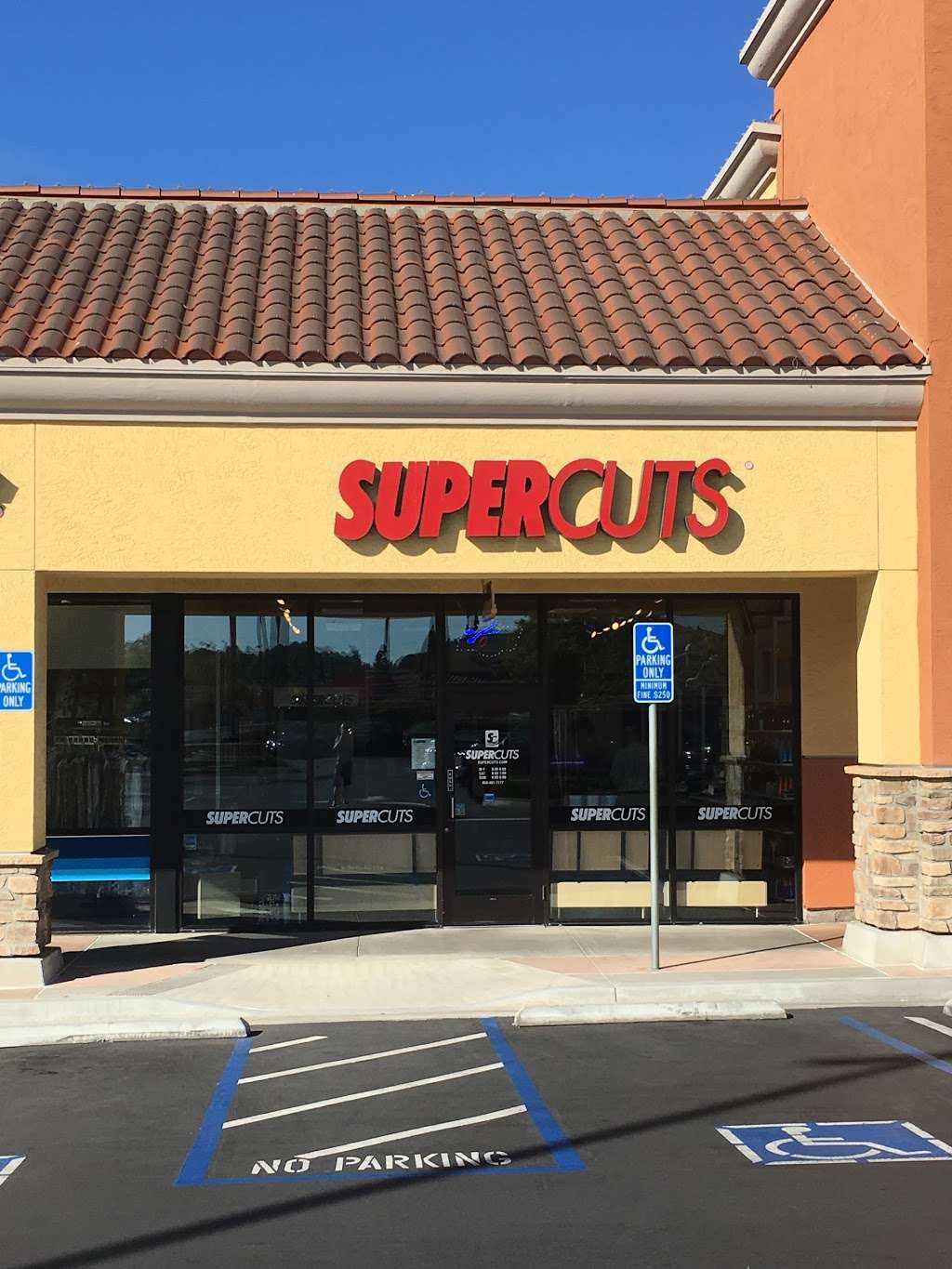 Supercuts | 661 Lomas Santa Fe Dr, Solana Beach, CA 92075, USA | Phone: (858) 481-7177