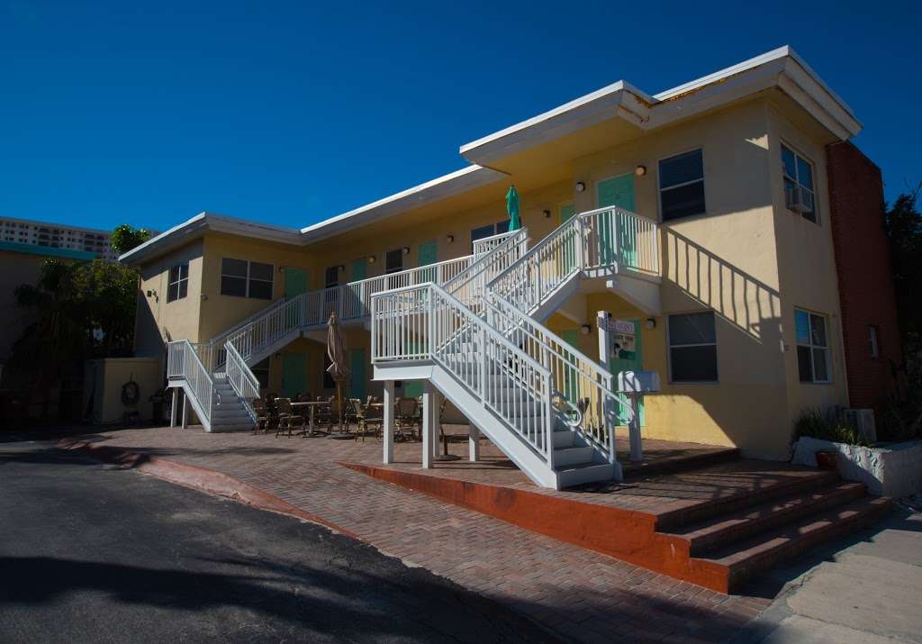 Southwinds Inn | 322 Oregon St, Hollywood, FL 33019, USA | Phone: (954) 744-4210