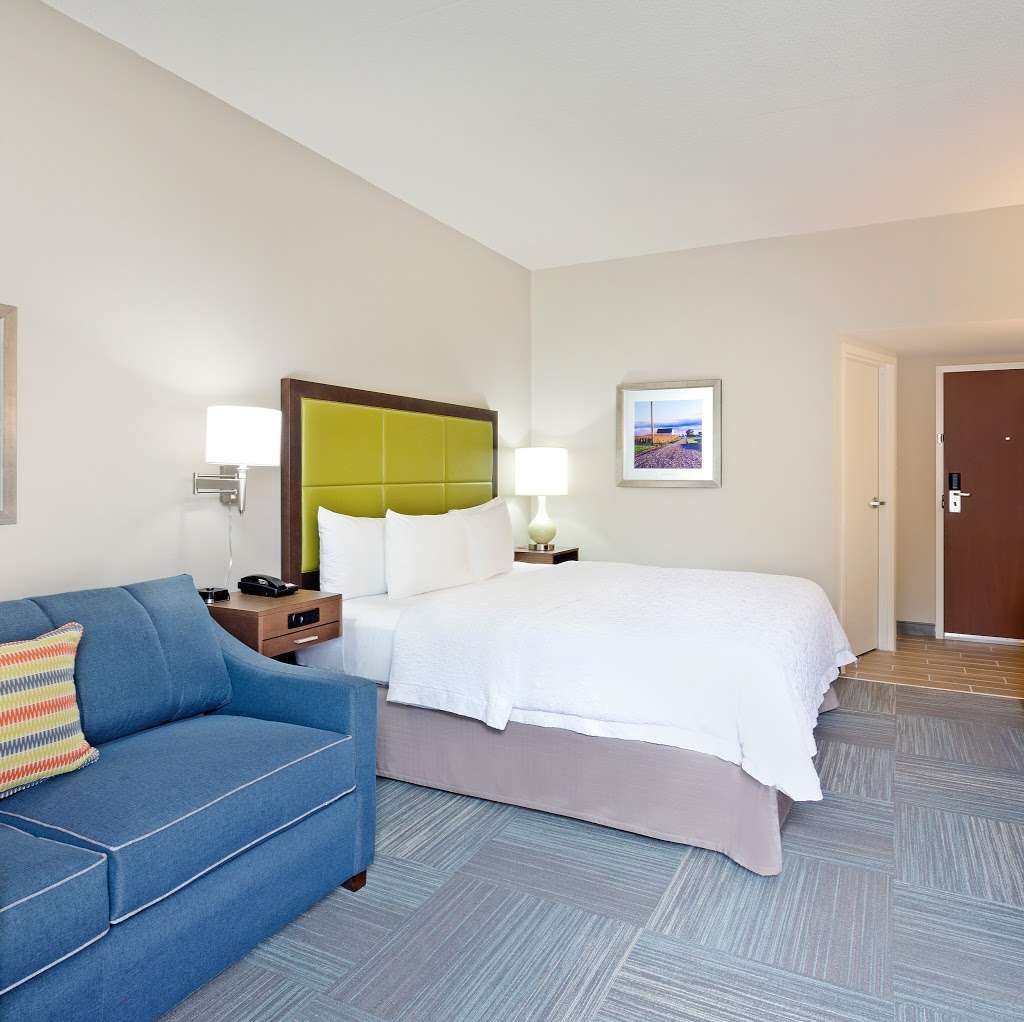 Hampton Inn Lancaster | 545 Greenfield Rd, Lancaster, PA 17601, USA | Phone: (717) 299-1200