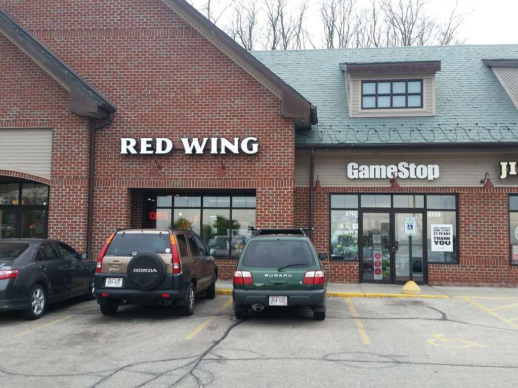 Red Wing | 2742 Hillside Dr, Delafield, WI 53018, USA | Phone: (262) 303-4236