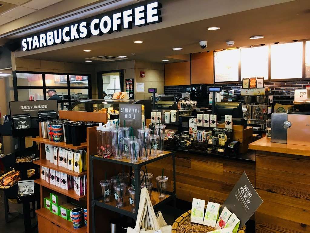 Starbucks | NJTP Mile Marker 5.4 Southbound, Penns Grove, NJ 08069, USA | Phone: (856) 299-6051