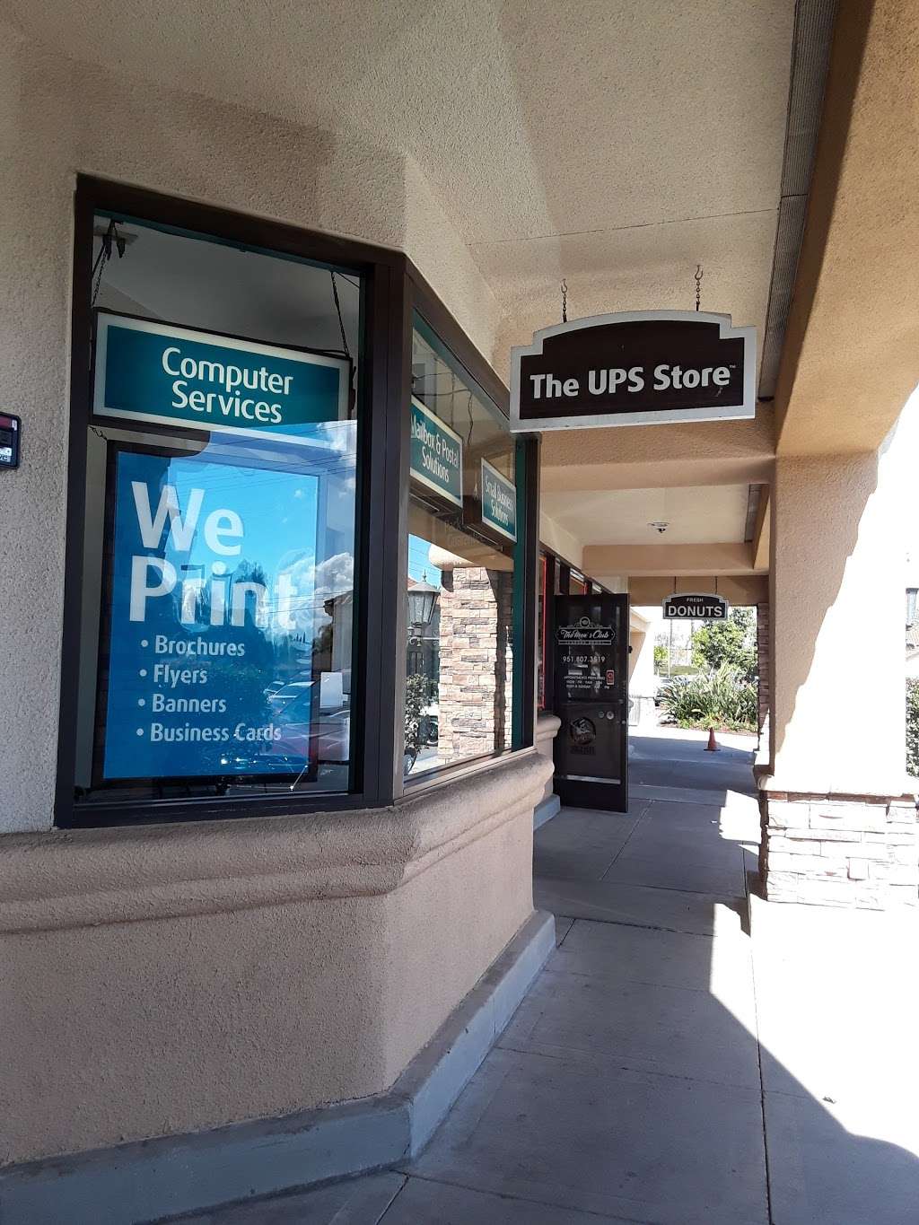 The UPS Store | 12625 Frederick St STE I5, Moreno Valley, CA 92553, USA | Phone: (951) 653-3451