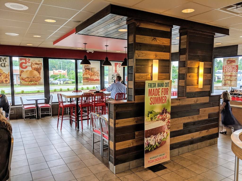 Arbys | 1901 E Cone Blvd, Greensboro, NC 27405, USA | Phone: (336) 621-1188