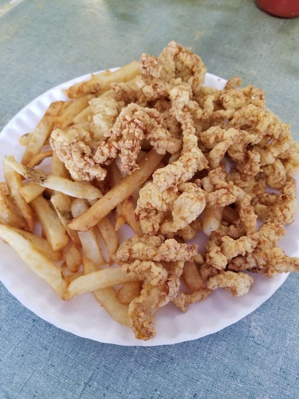 Bigelows New England Fried Clams | 79 N Long Beach Rd, Rockville Centre, NY 11570, USA | Phone: (516) 678-3878