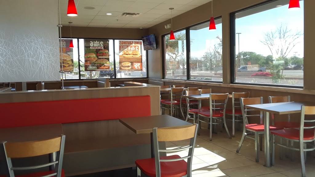 Burger King | 695 S Val Vista Dr Rd, Gilbert, AZ 85296, USA | Phone: (480) 632-5103