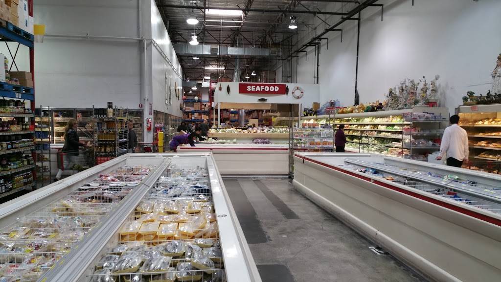 International Marketplace in 5000 S Decatur Blvd, Las Vegas, NV 89118, USA