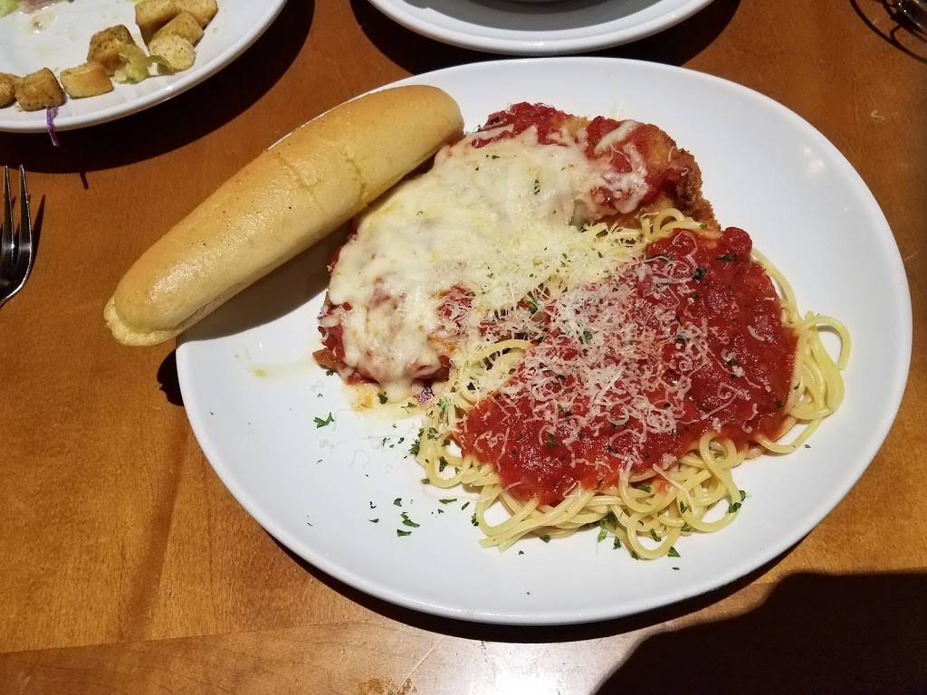 Olive Garden Italian Restaurant | 83 NJ-23 South, Wayne, NJ 07470, USA | Phone: (973) 785-4713