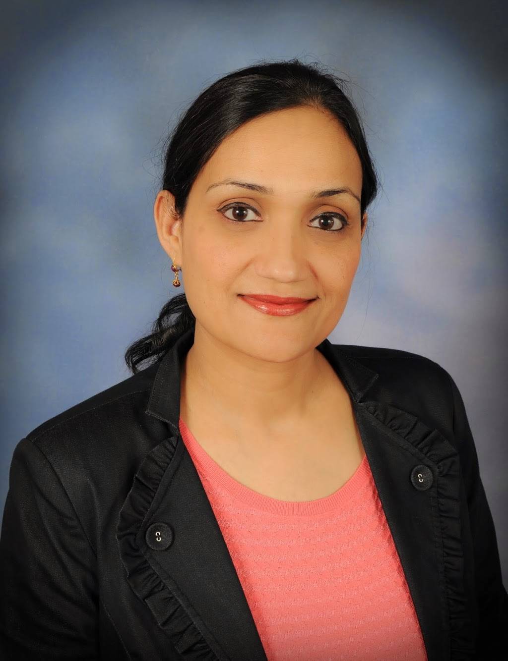 Dr. Bipinjit Kaur, DDS | 1920 W Grant Line Rd, Tracy, CA 95376, USA | Phone: (209) 820-0789