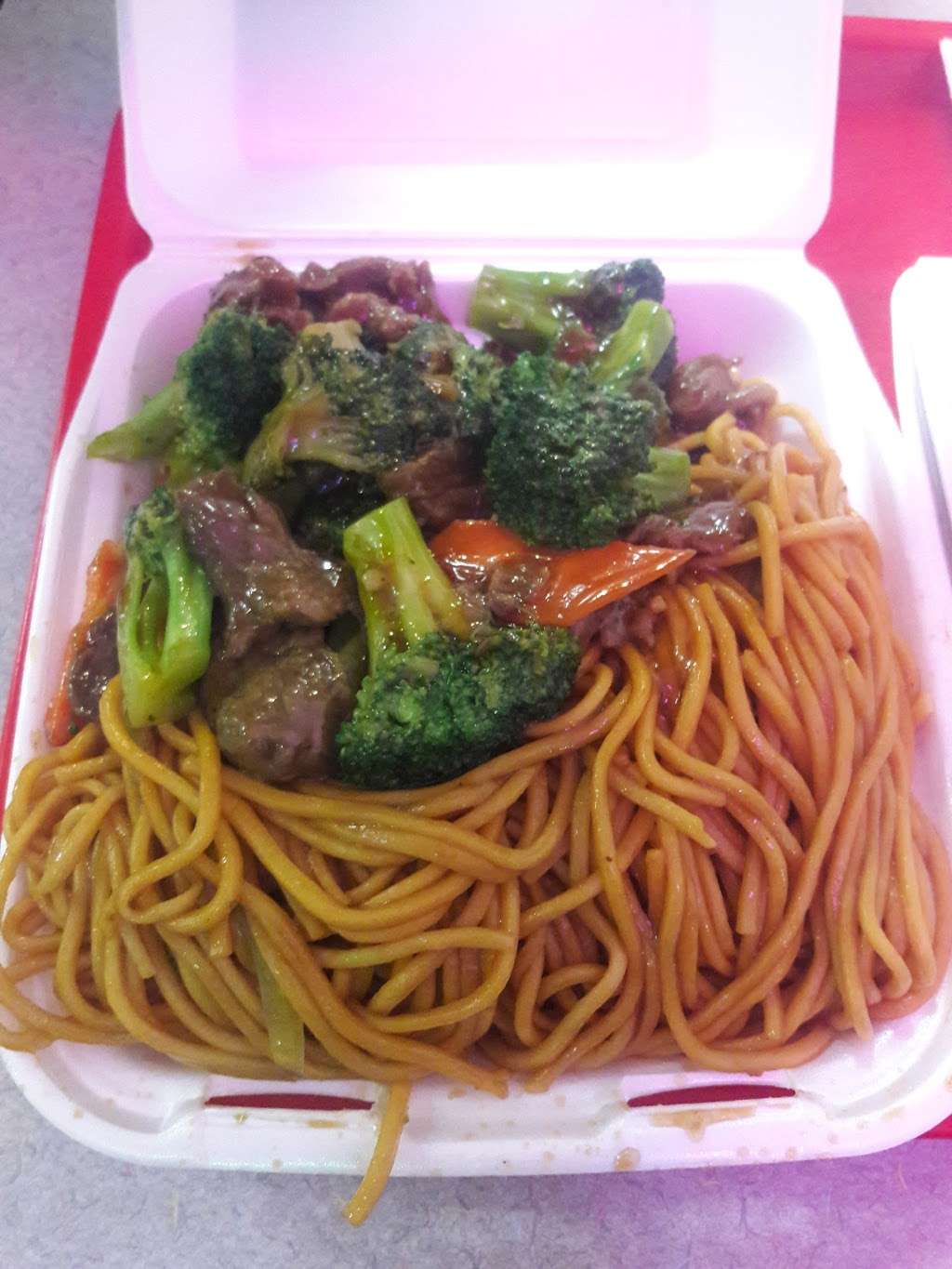 Hong Kong Express | 930 W Orangethorpe Ave, Fullerton, CA 92832 | Phone: (714) 525-7288