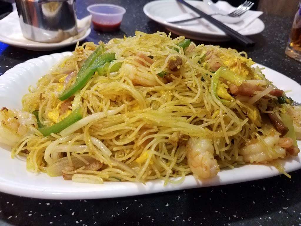 Chopstick Asian Cuisine | 77 Sands Blvd, Bethlehem, PA 18015, USA | Phone: (484) 777-7777