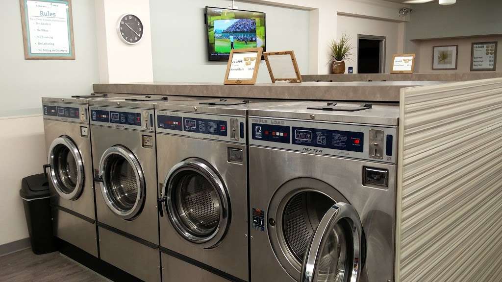 Coast Coin Laundry | 107 Santa Isabel Ave, Costa Mesa, CA 92672, USA | Phone: (949) 612-8306