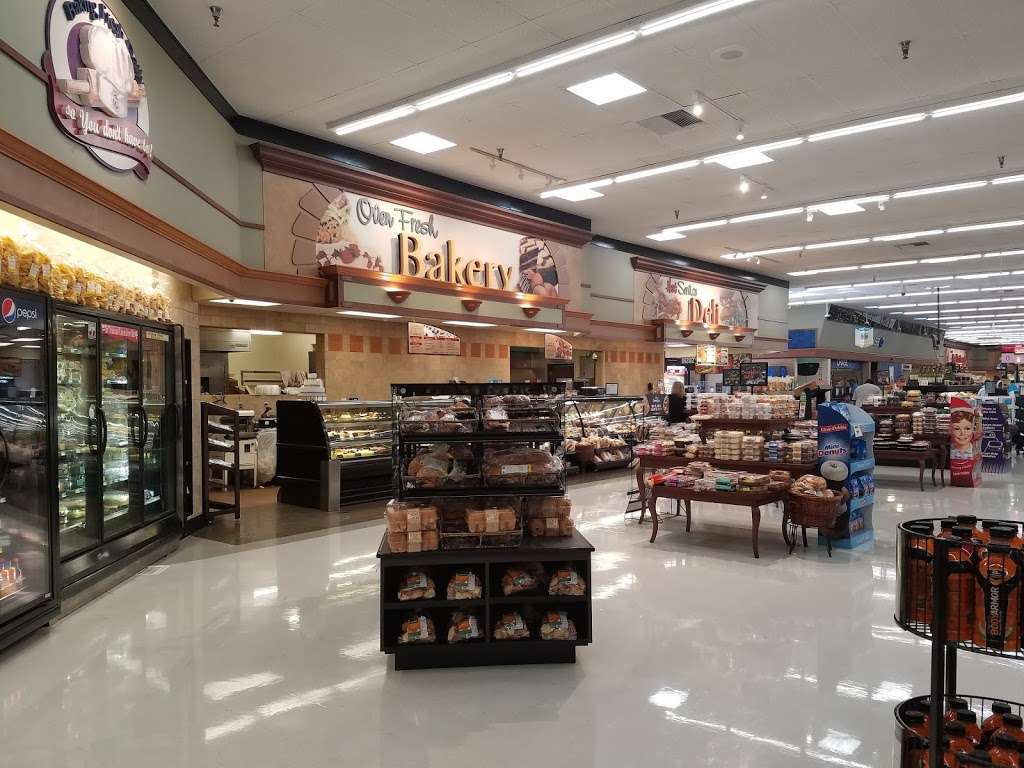 Stater Bros. Markets | 11225 Sierra Ave, Fontana, CA 92337, USA | Phone: (909) 428-4545