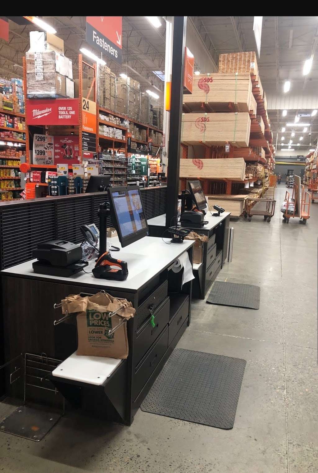 Pro Desk at The Home Depot | 24400 Commercial Dr, Rosenberg, TX 77471, USA | Phone: (832) 595-6404