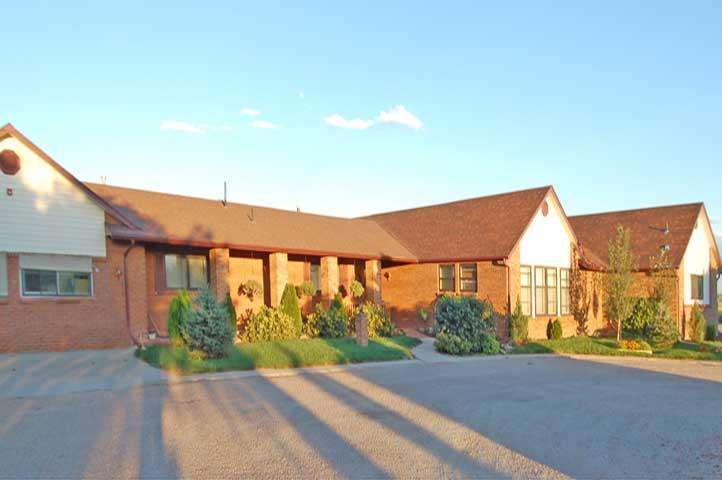 Apple Leaf Assisted Living | 1328 1st St, Berthoud, CO 80513, USA | Phone: (970) 532-2600