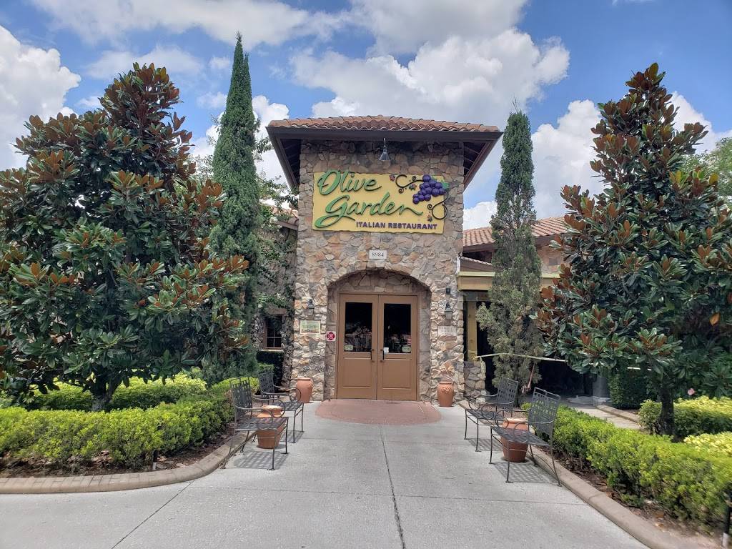 Olive Garden Italian Restaurant | 8984 International Dr, Orlando, FL 32819, USA | Phone: (407) 264-0420